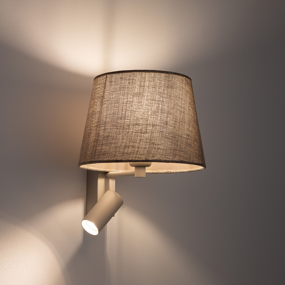 SCONCE TUTOIA Detail 2