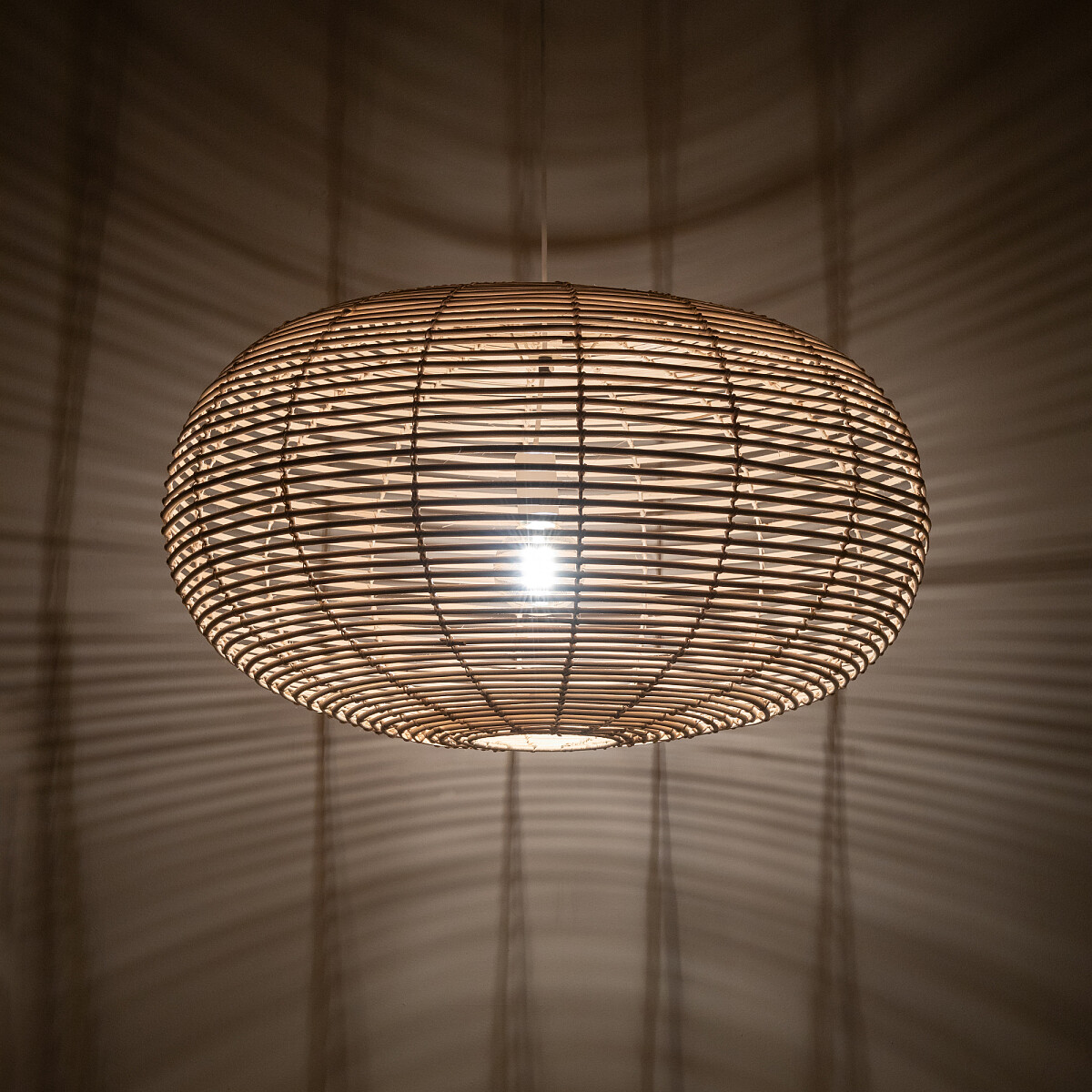 SUSPENDED LAMP RATTAN L Detail 2