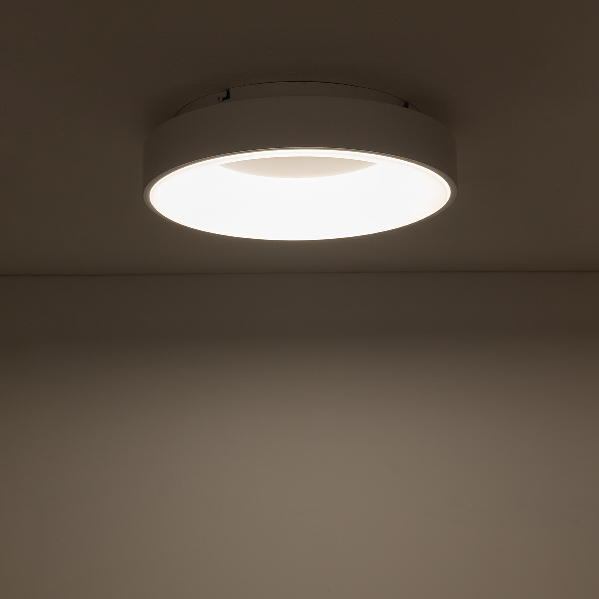 PLAFOND NIKKI ROUND LED Detail 2