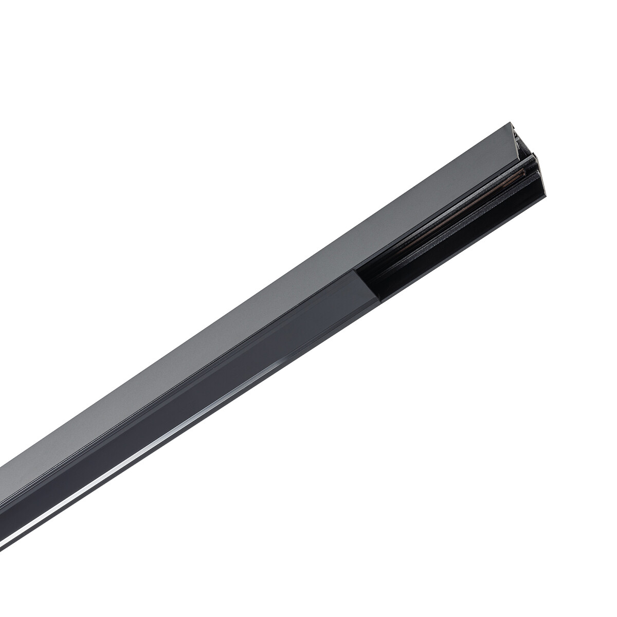 LVM TRACK 1M Lifestyle 1