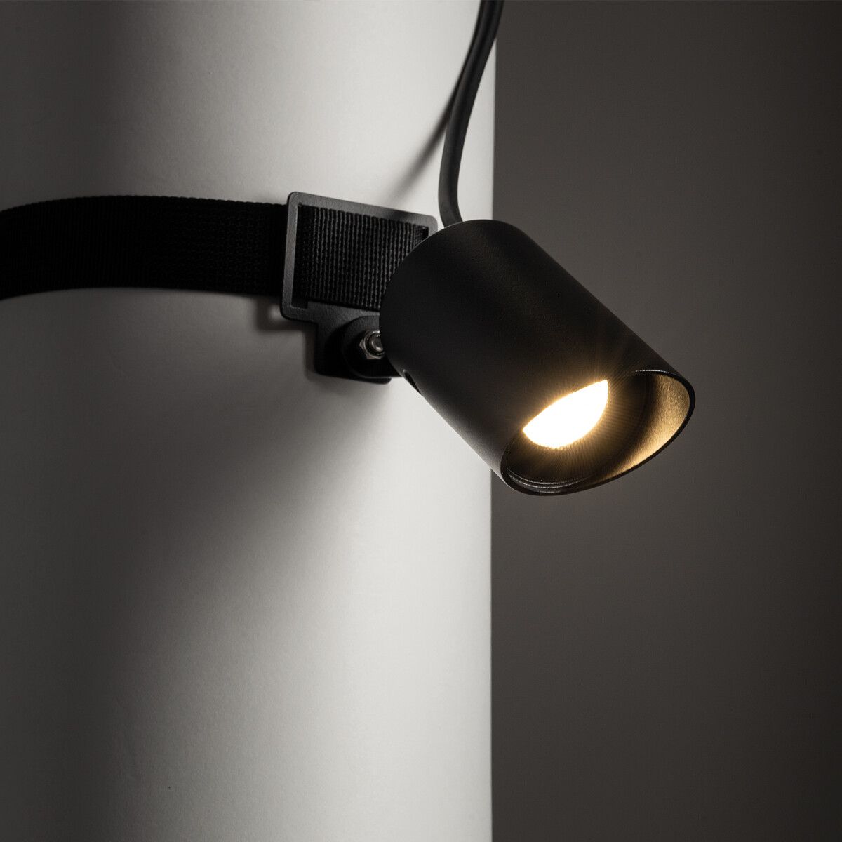 Spot PORTABLE RUMI LED Detail 2