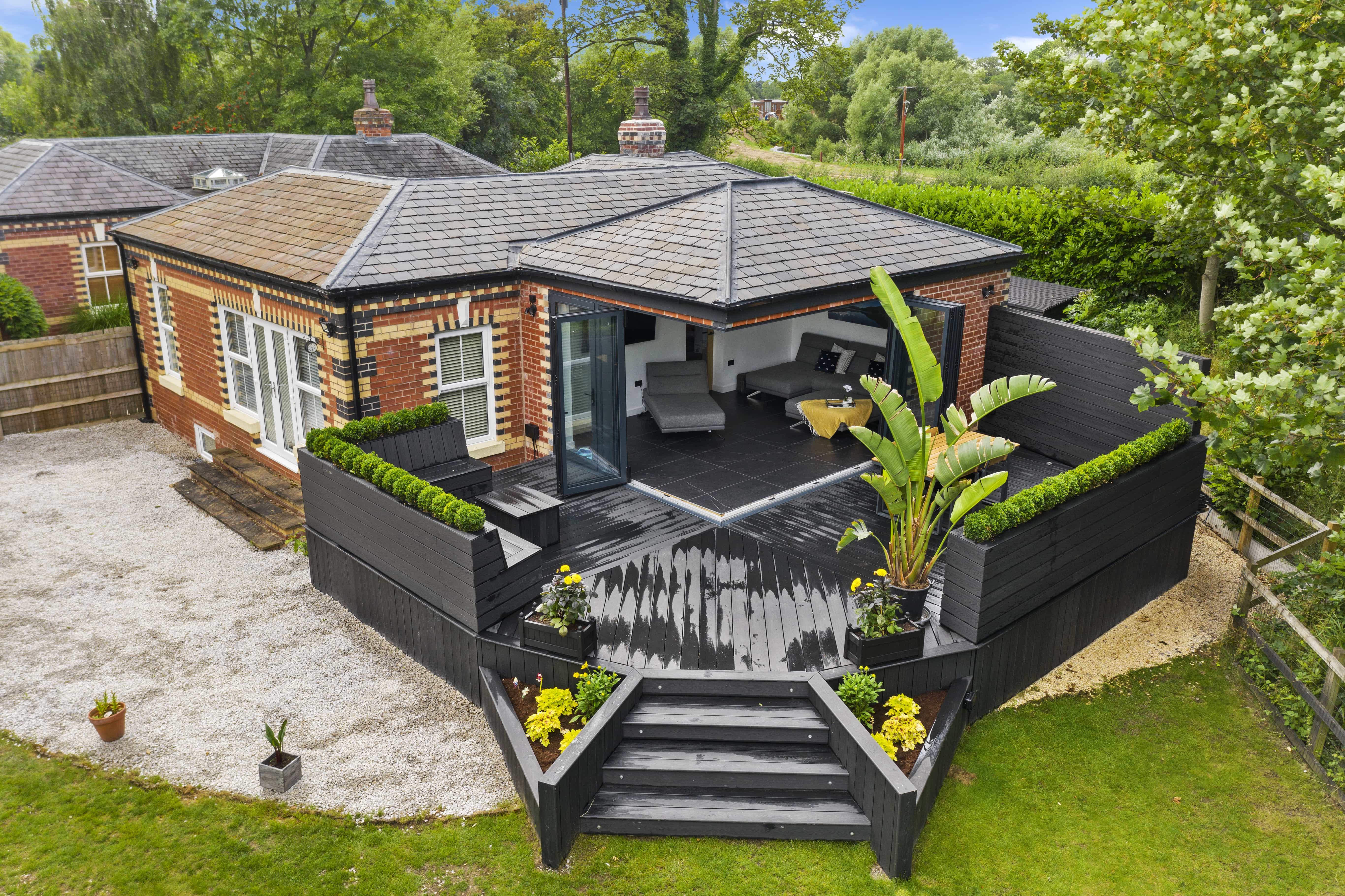 Gascoigne Halman Knutsford Hovver