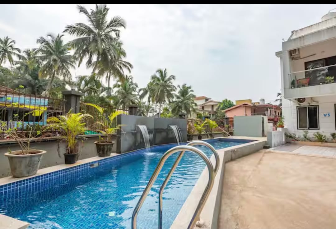 3 Bhk Penthouse, Common pool