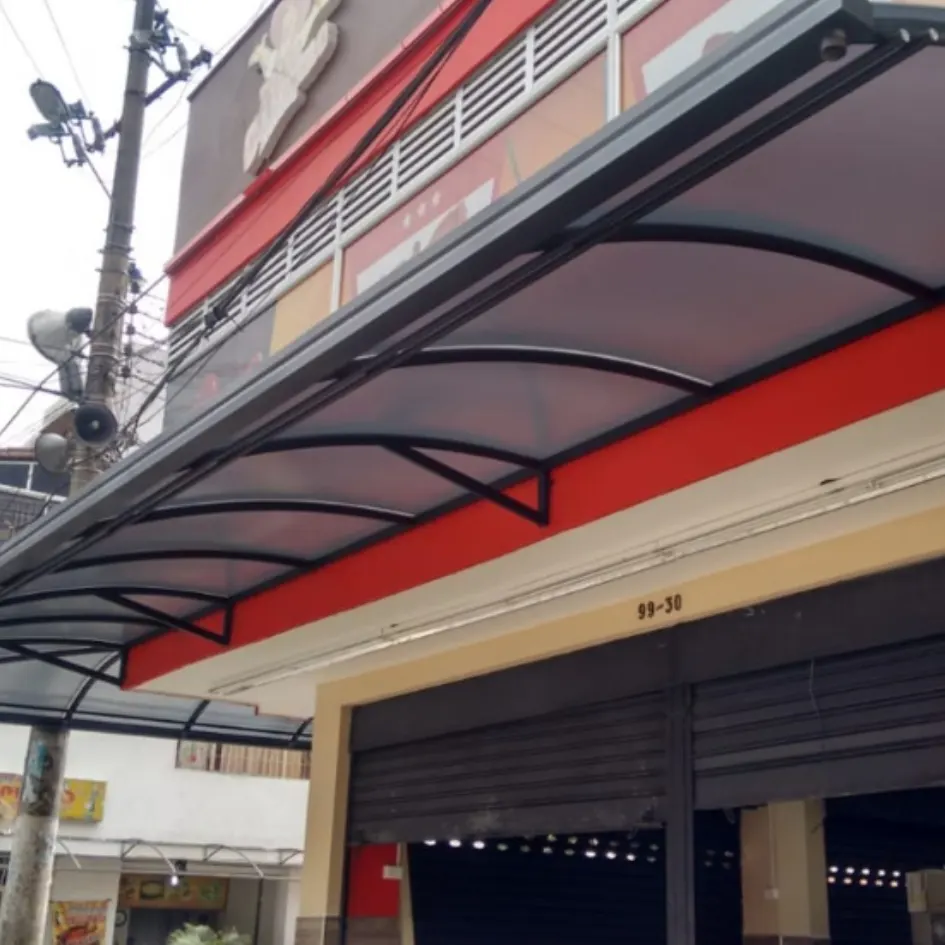 Portón americano comercial