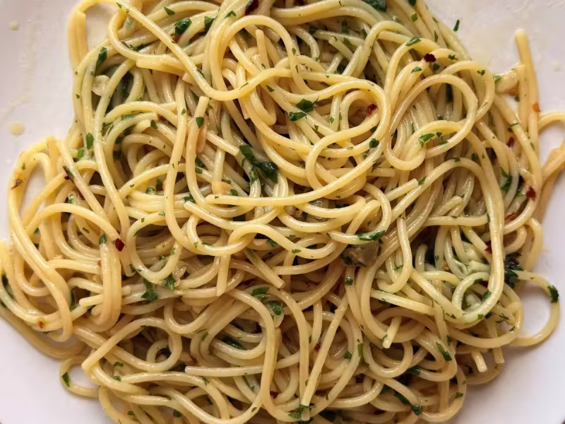 Spaghetti Aglio e Olio com Pimenta
