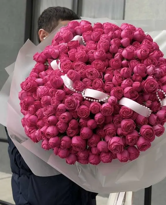 Giselle Garden Elegance