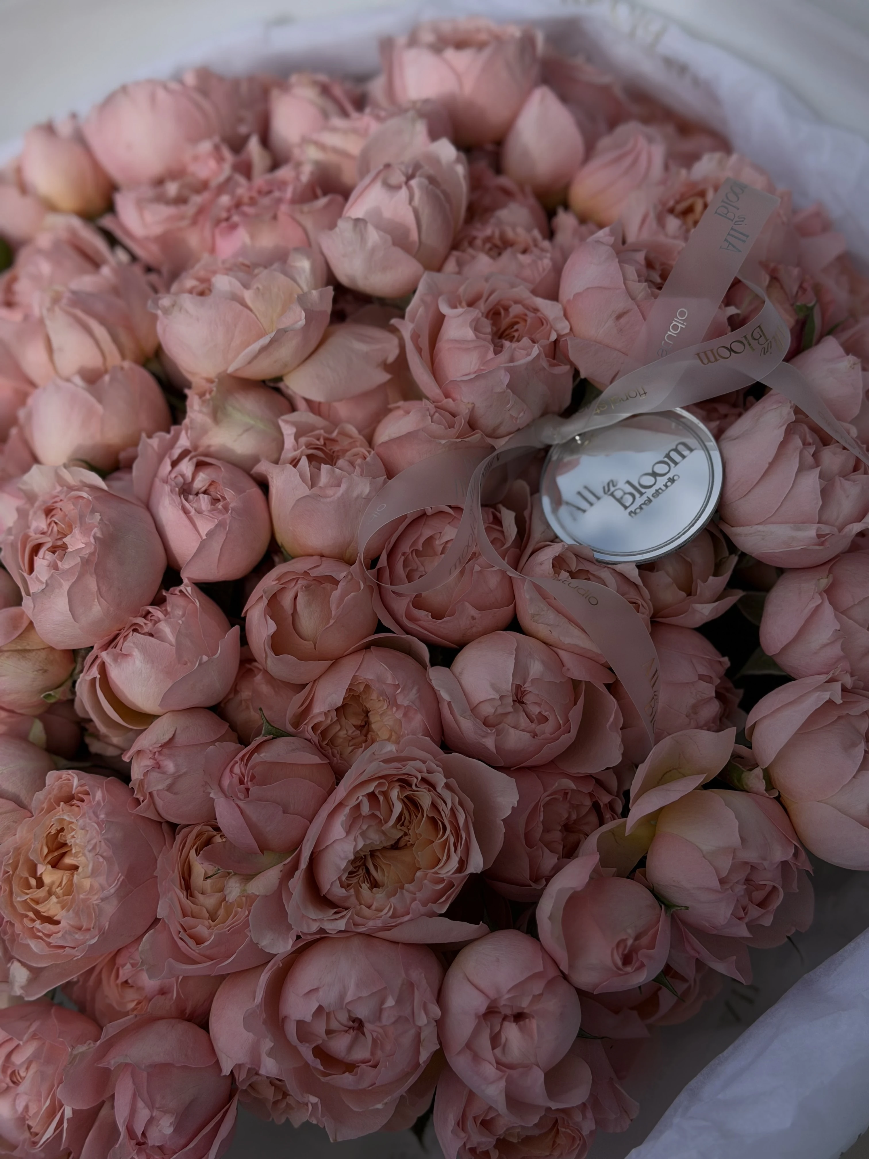 Juliet Garden Spray Rose Bouquet (30 Stems)