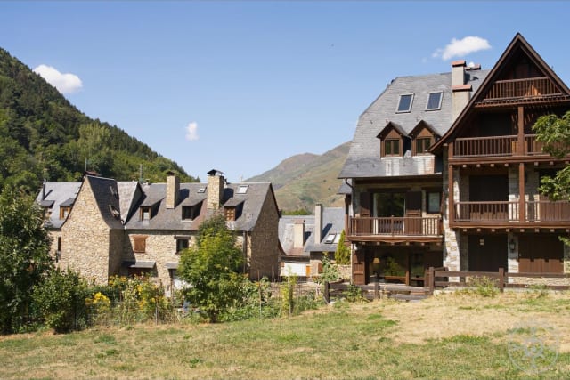 Casa Bruisha