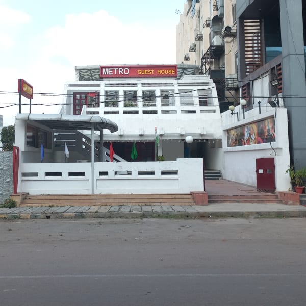 Metro Guest house - Event venue in Krishna Nagar, Lucknow