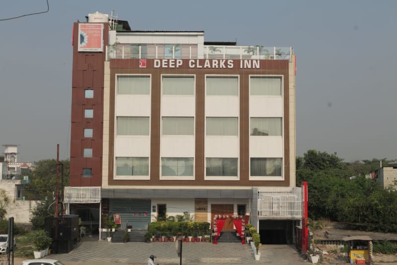 Deep Clarks Inn - Event venue in Chinhat, Lucknow