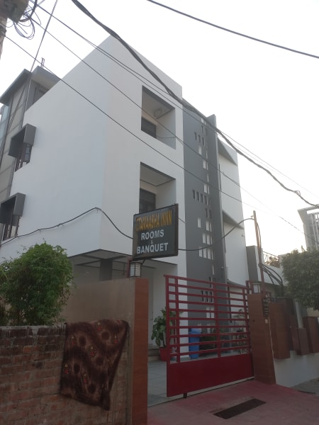 Hotel Ttamaasha Innn - Event venue in Gomti Nagar, Lucknow