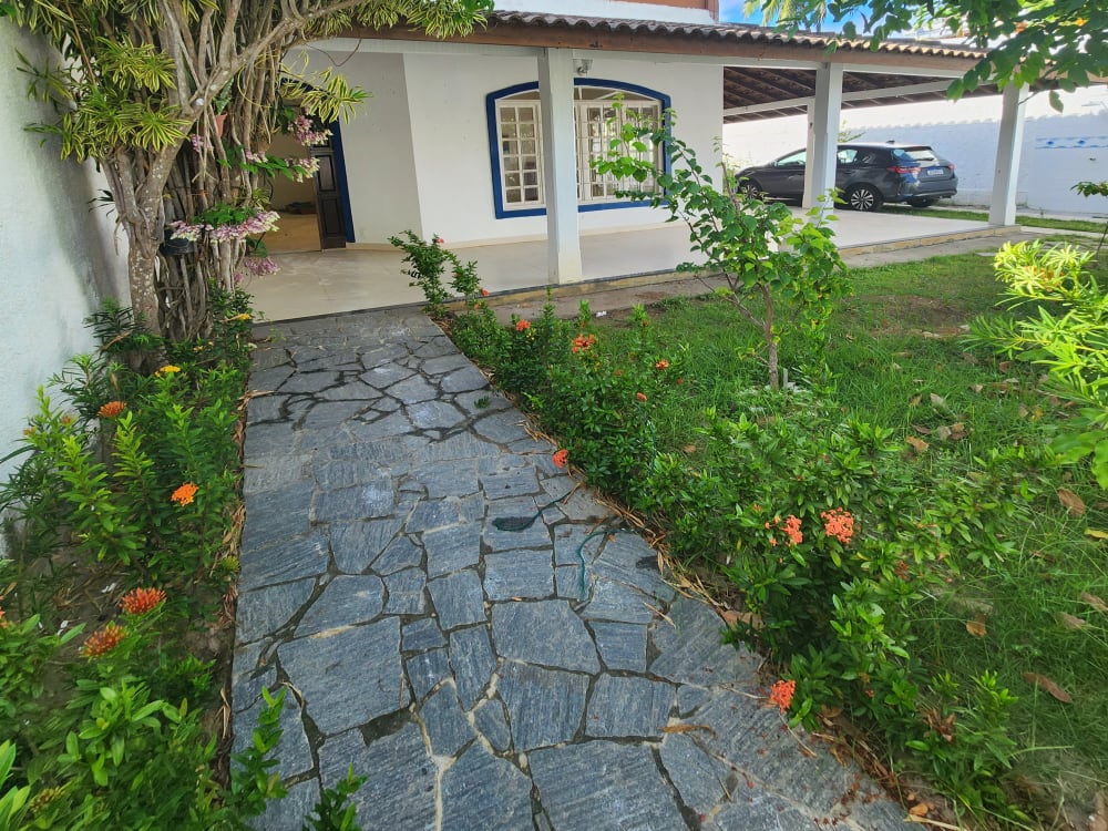 Rua do Lagarto Azul,141 - Itapuã