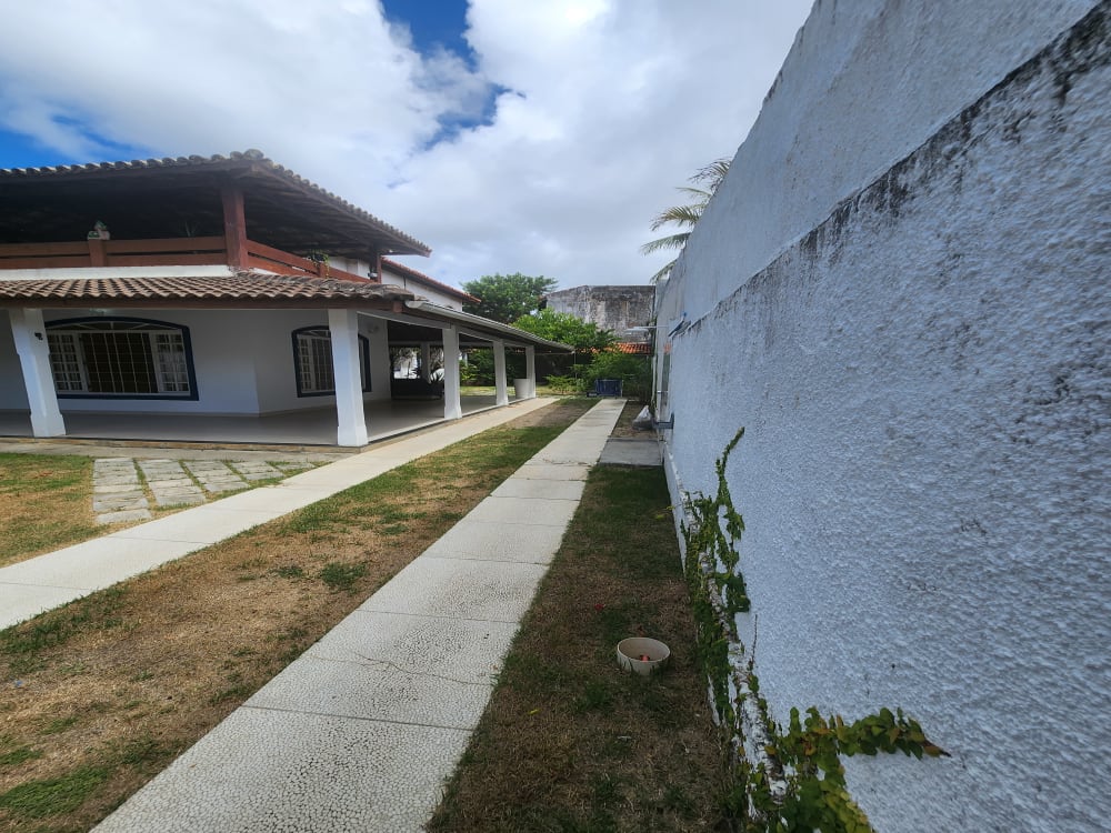 Rua do Lagarto Azul,141 - Itapuã
