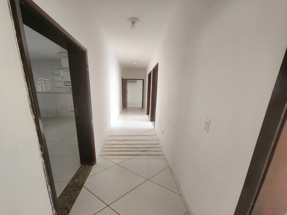 Rua do Lagarto Azul,141 - Itapuã