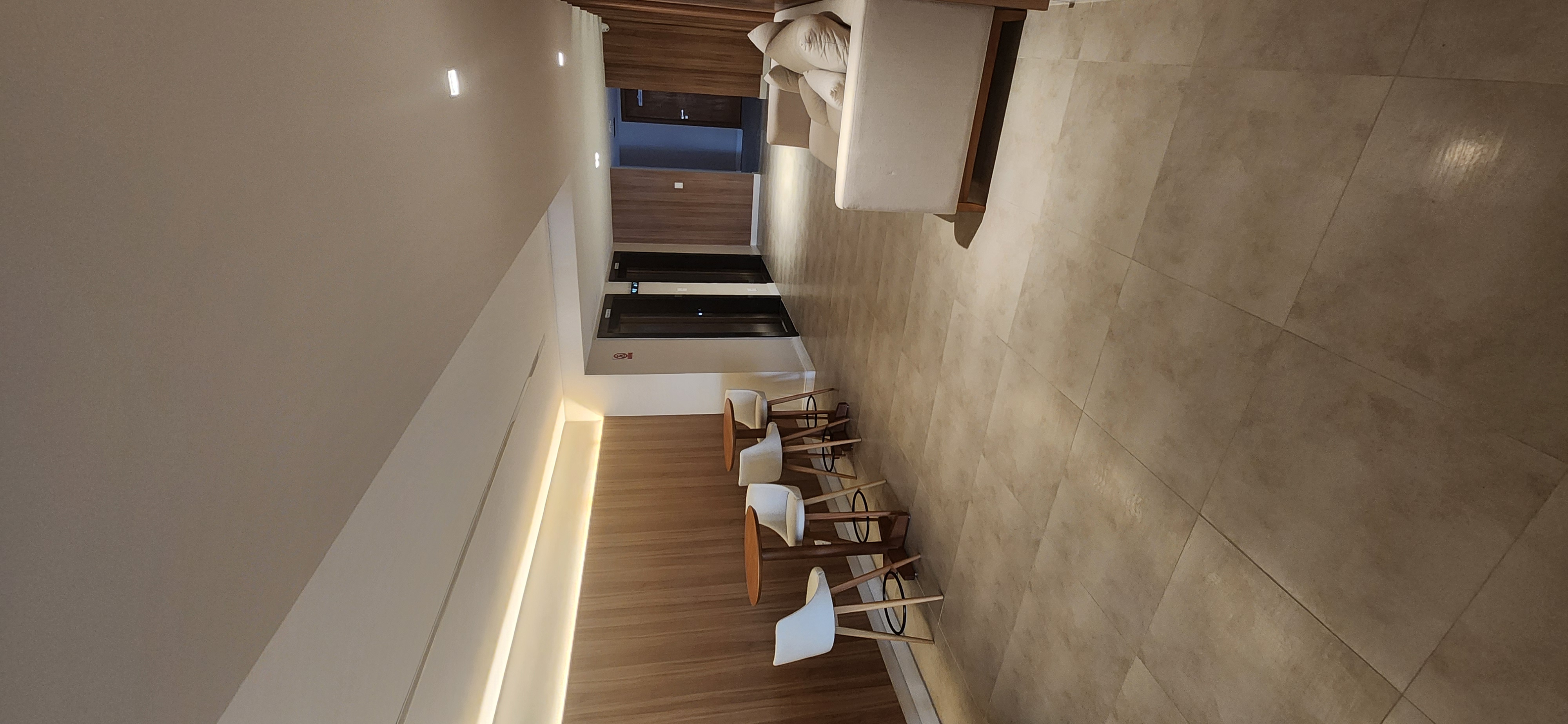 Avenida General Severino Filho,712 - Itapuã