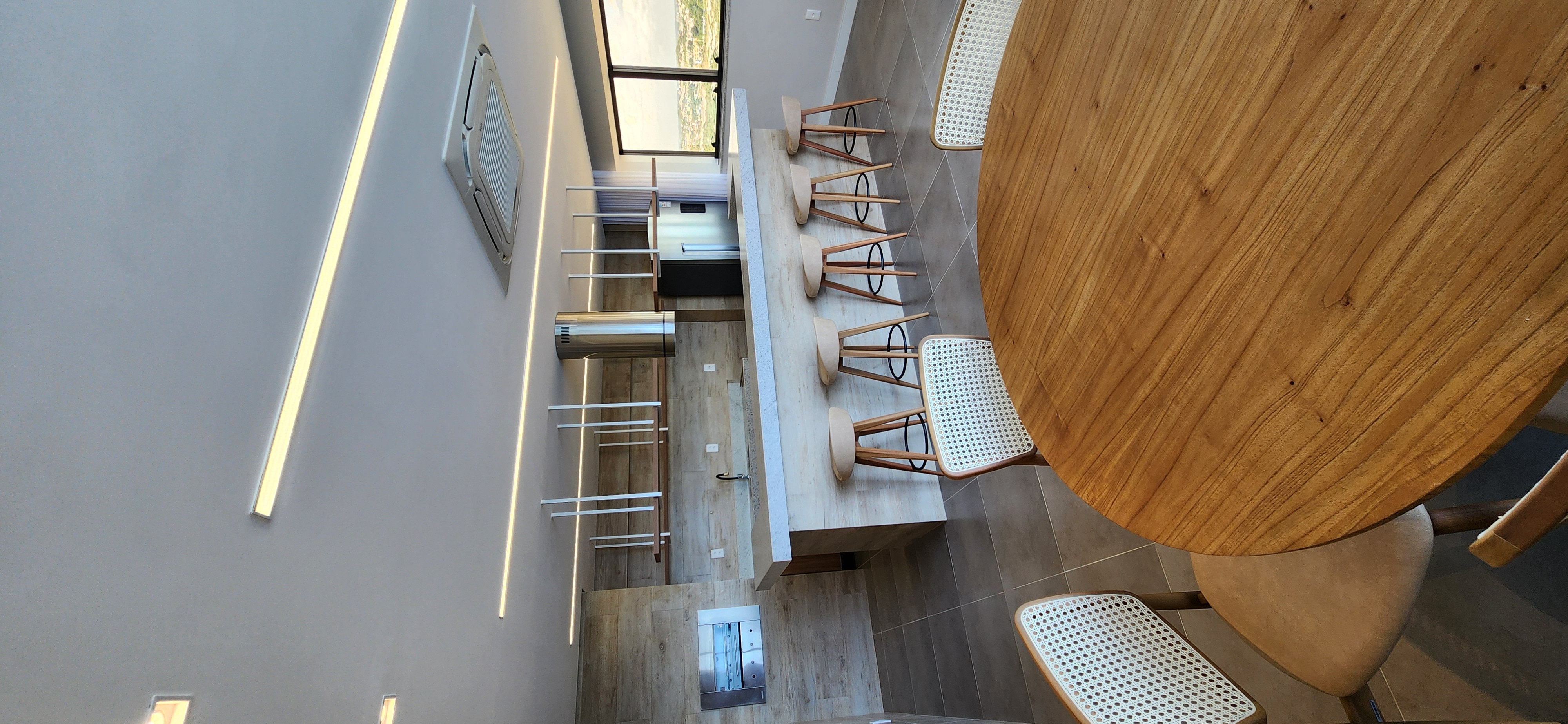 Avenida General Severino Filho,712 - Itapuã