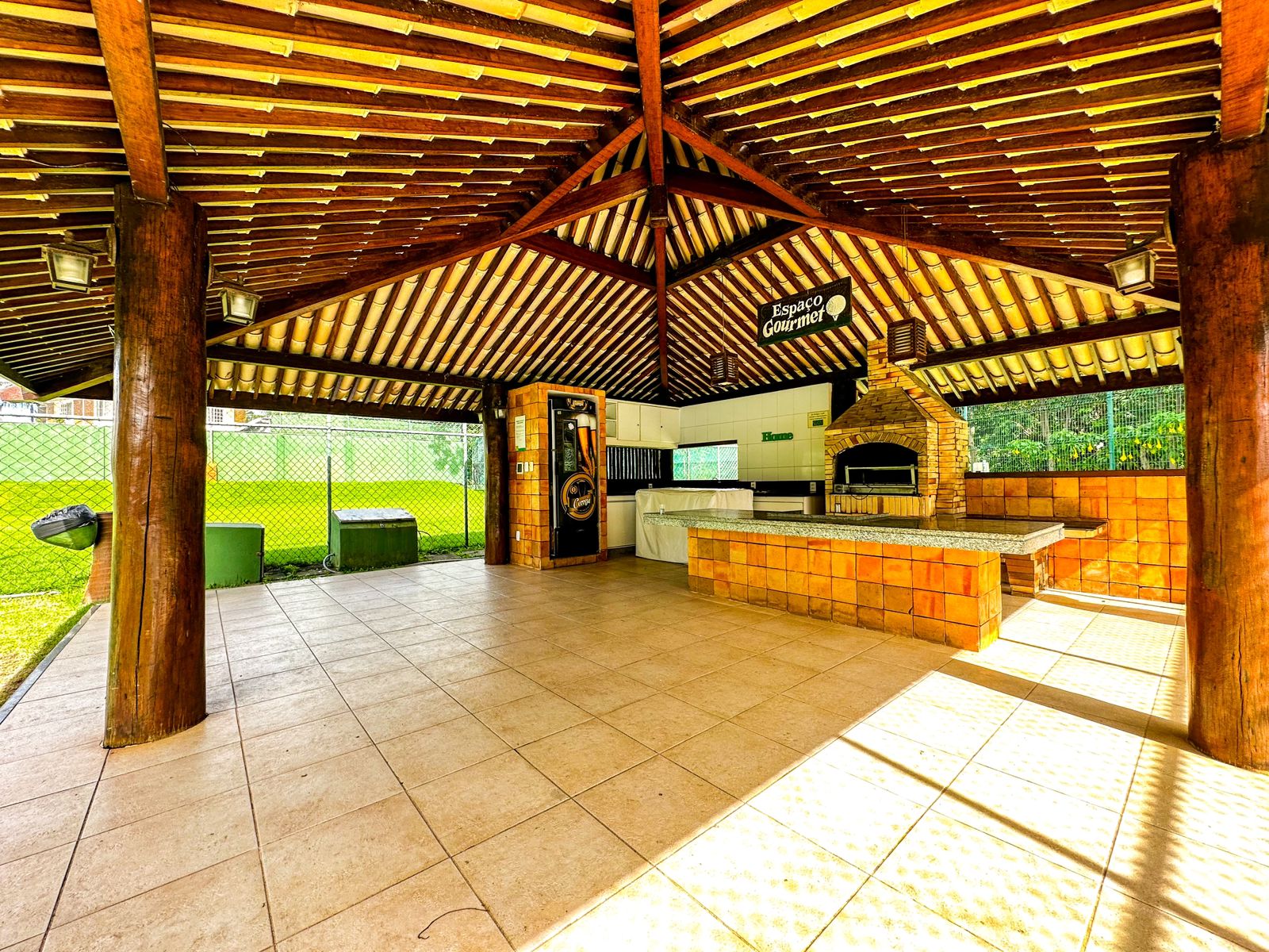 Rua Passárgada,586 - Itapuã