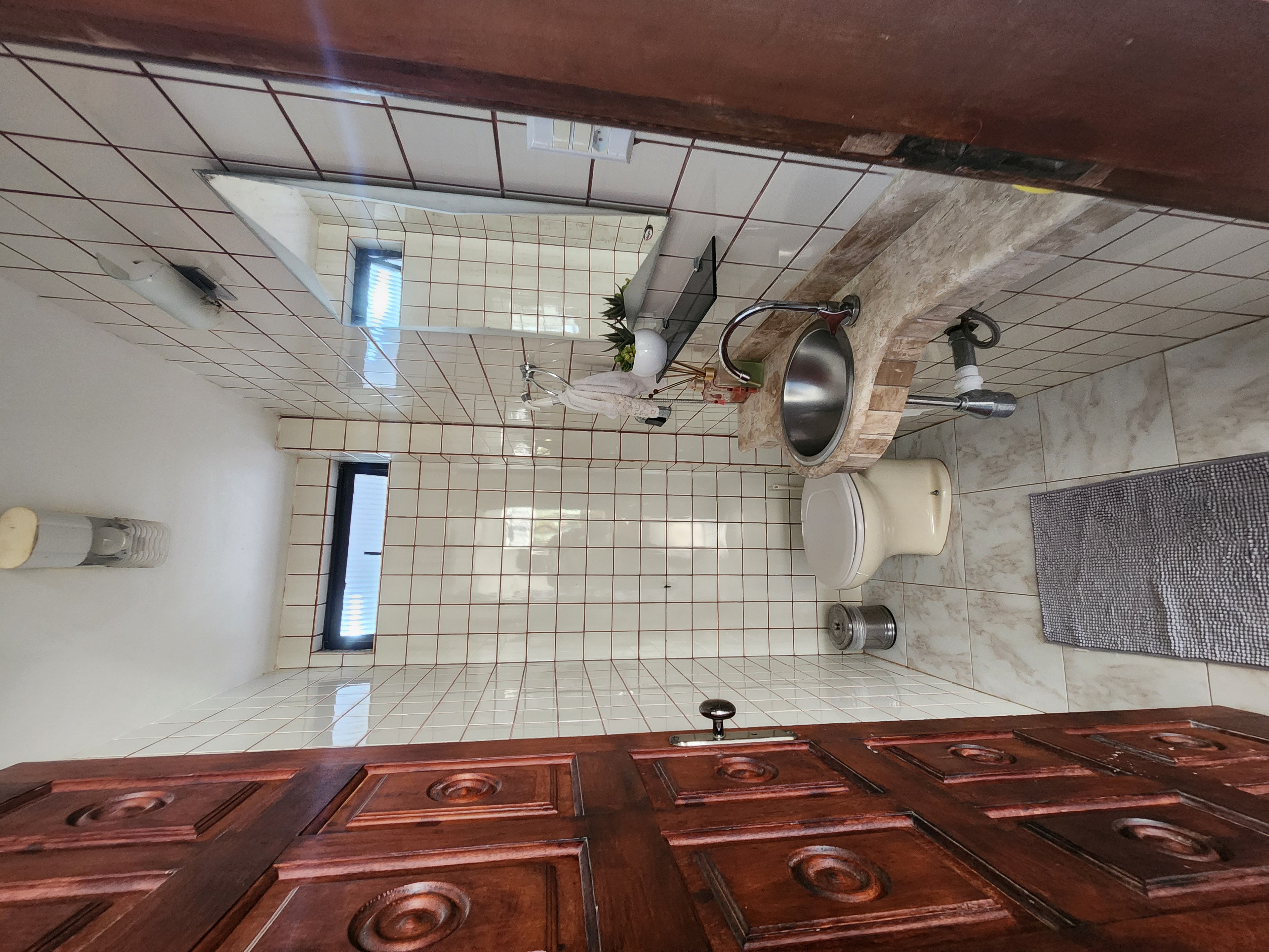 Rua General Severino Filho,272 - Itapuã