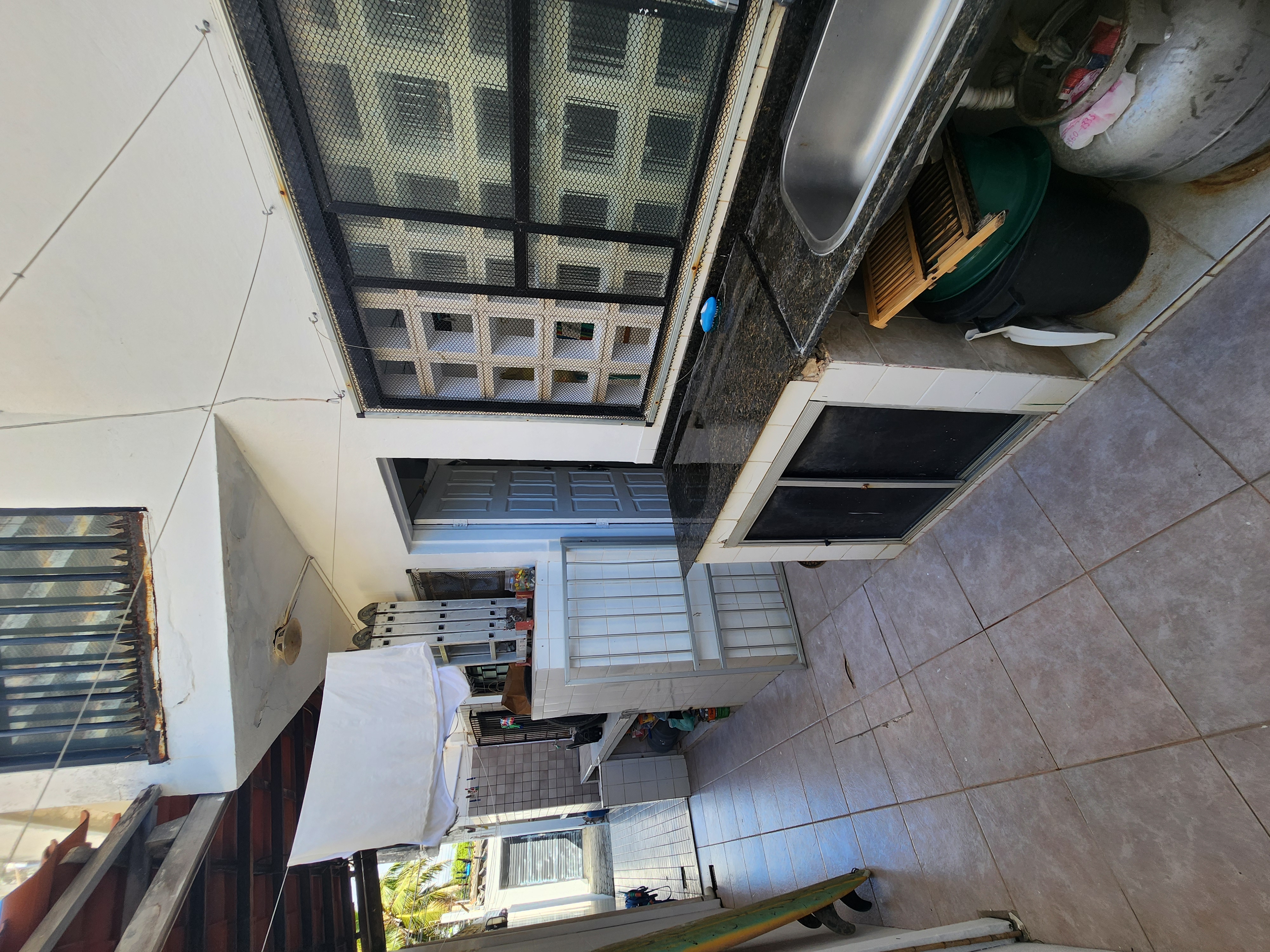 Rua General Severino Filho,272 - Itapuã