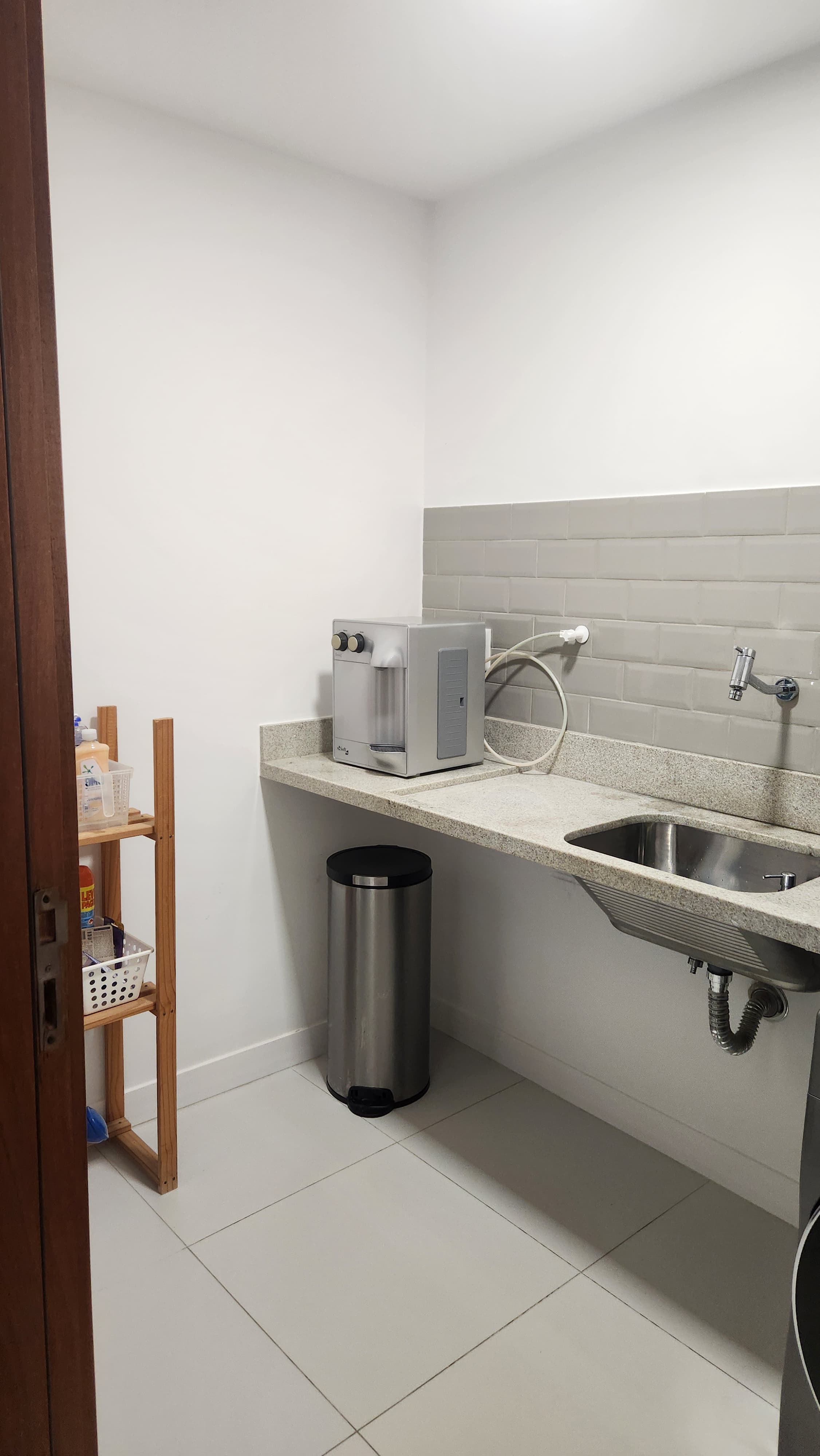 Rua Flamengo,140 - Itapuã