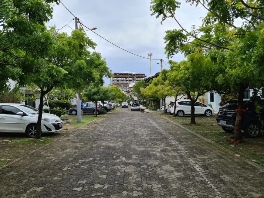 Rua Flamengo,140 - Itapuã