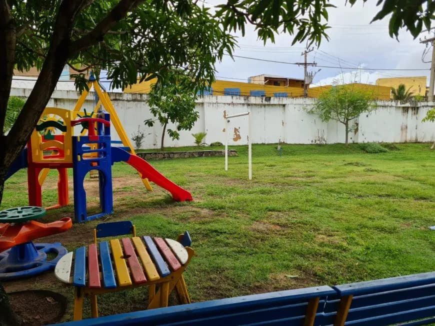 Rua Flamengo,140 - Itapuã