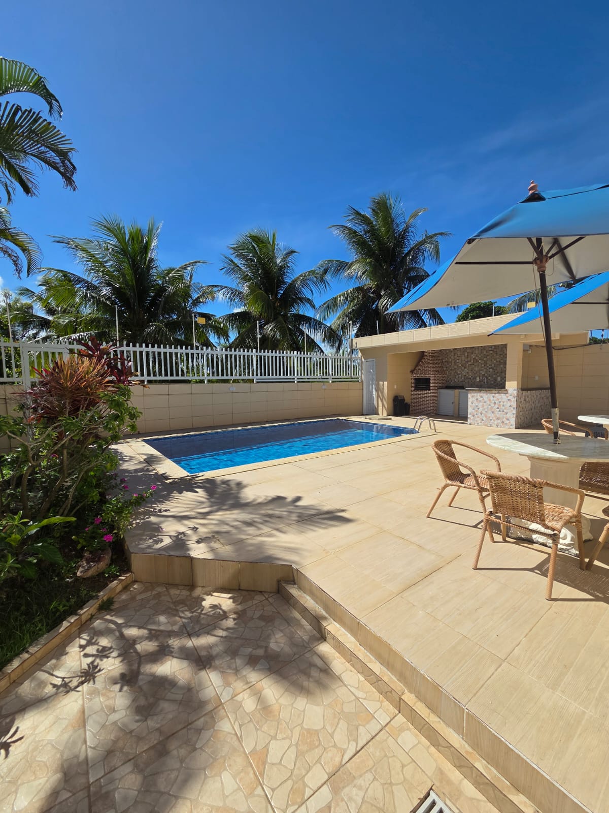 Rua Clovis Bevilacqua,123 - Praia do Flamengo