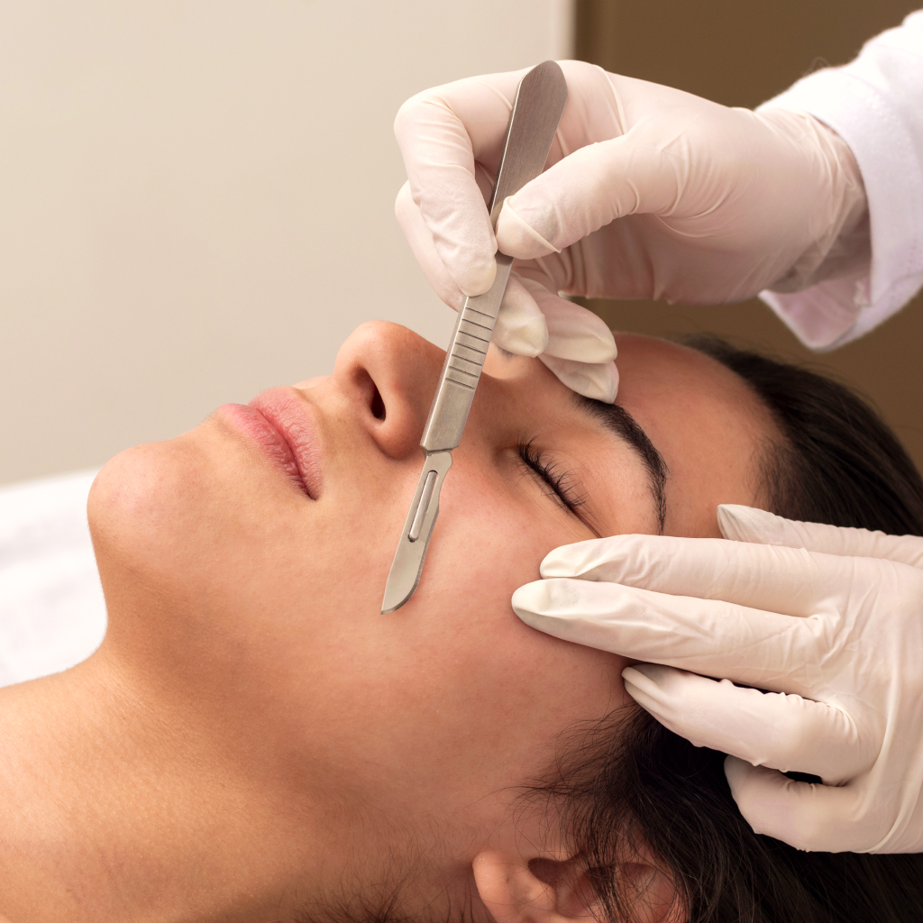 Facial Dermaplaning