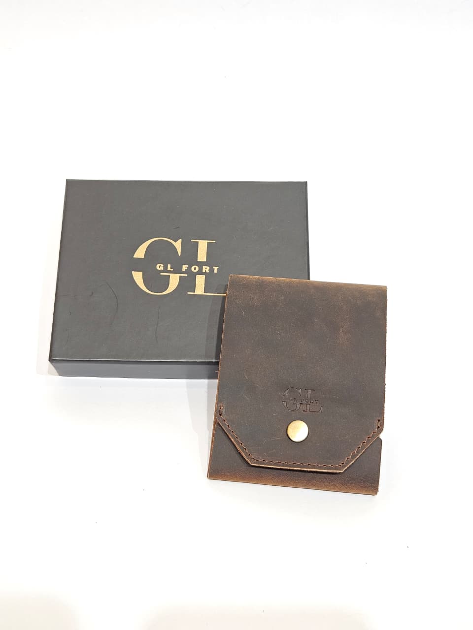 Stylish belt and wallet accessory collection