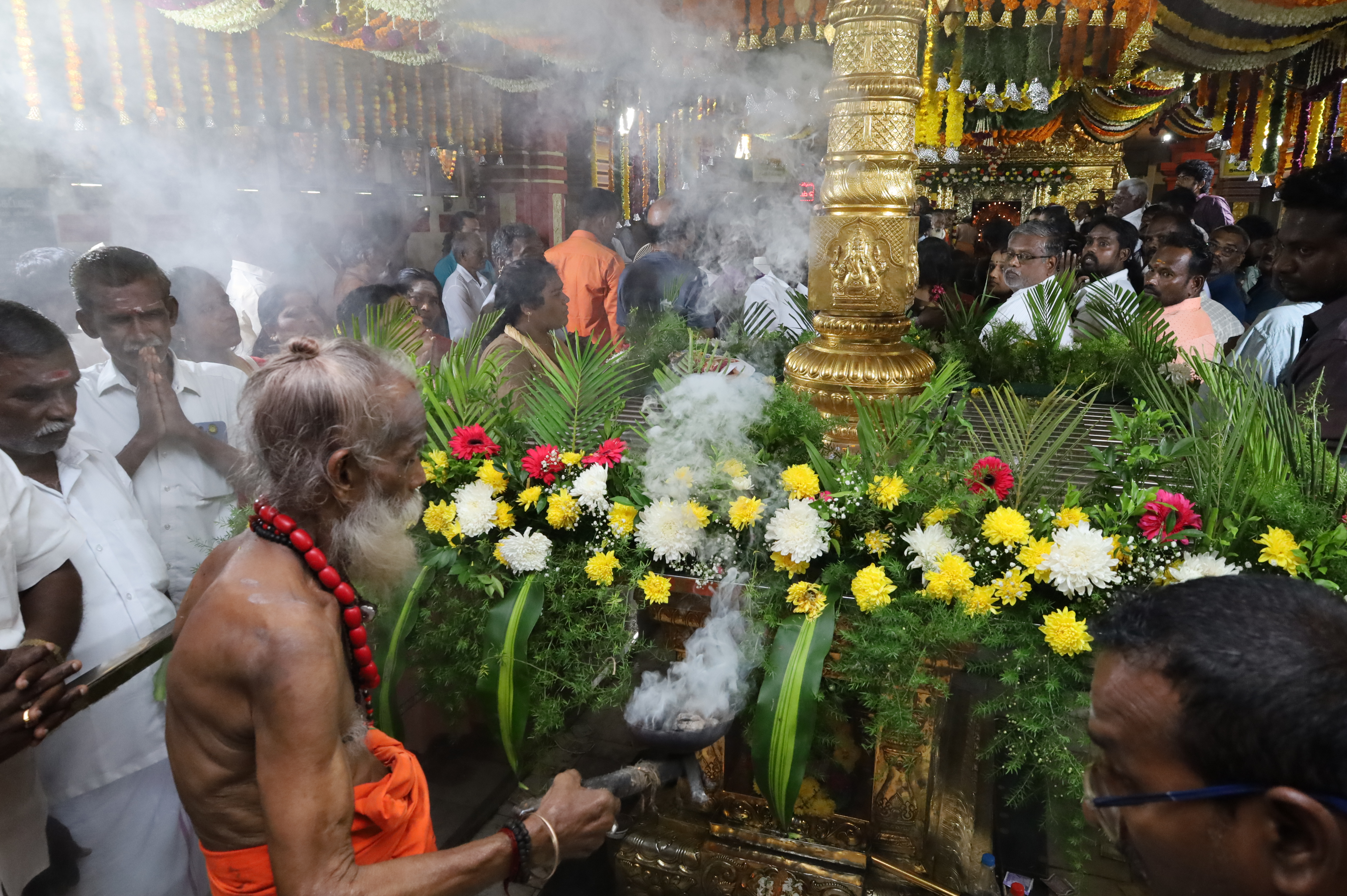 சிறப்பு வழிபாடு