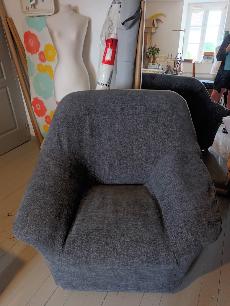 Réparation de fauteuil.