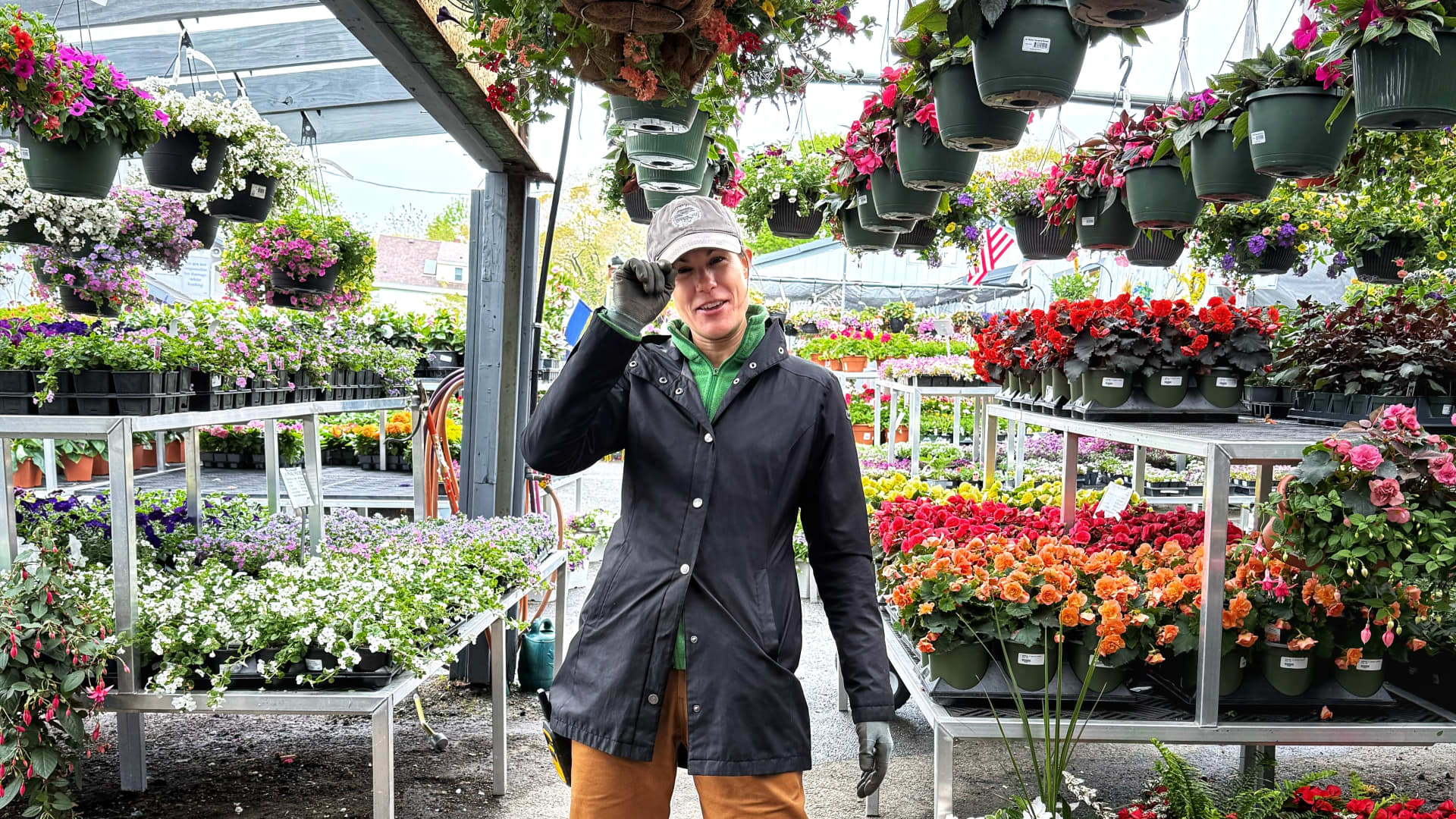 48-year-old worked at a garden center for $17/hour to make ends meet: 'It's one of the best jobs I've ever had'