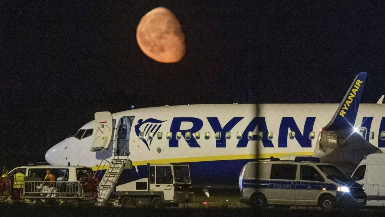 Passenger partially sucked through window after Ryanair flight suffers mid-air emergency