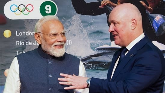 New Zealand PM recalls seeing Indians paid in coins during 90s visit, praises PM Modi for transformation