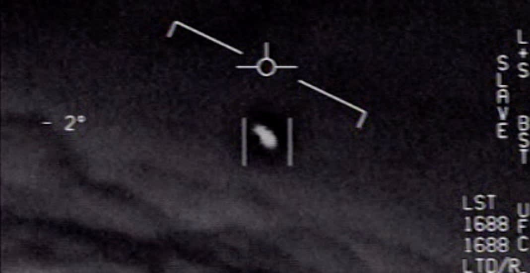 White House taps the guy who keeps crying ‘aliens’ to run UFO group
