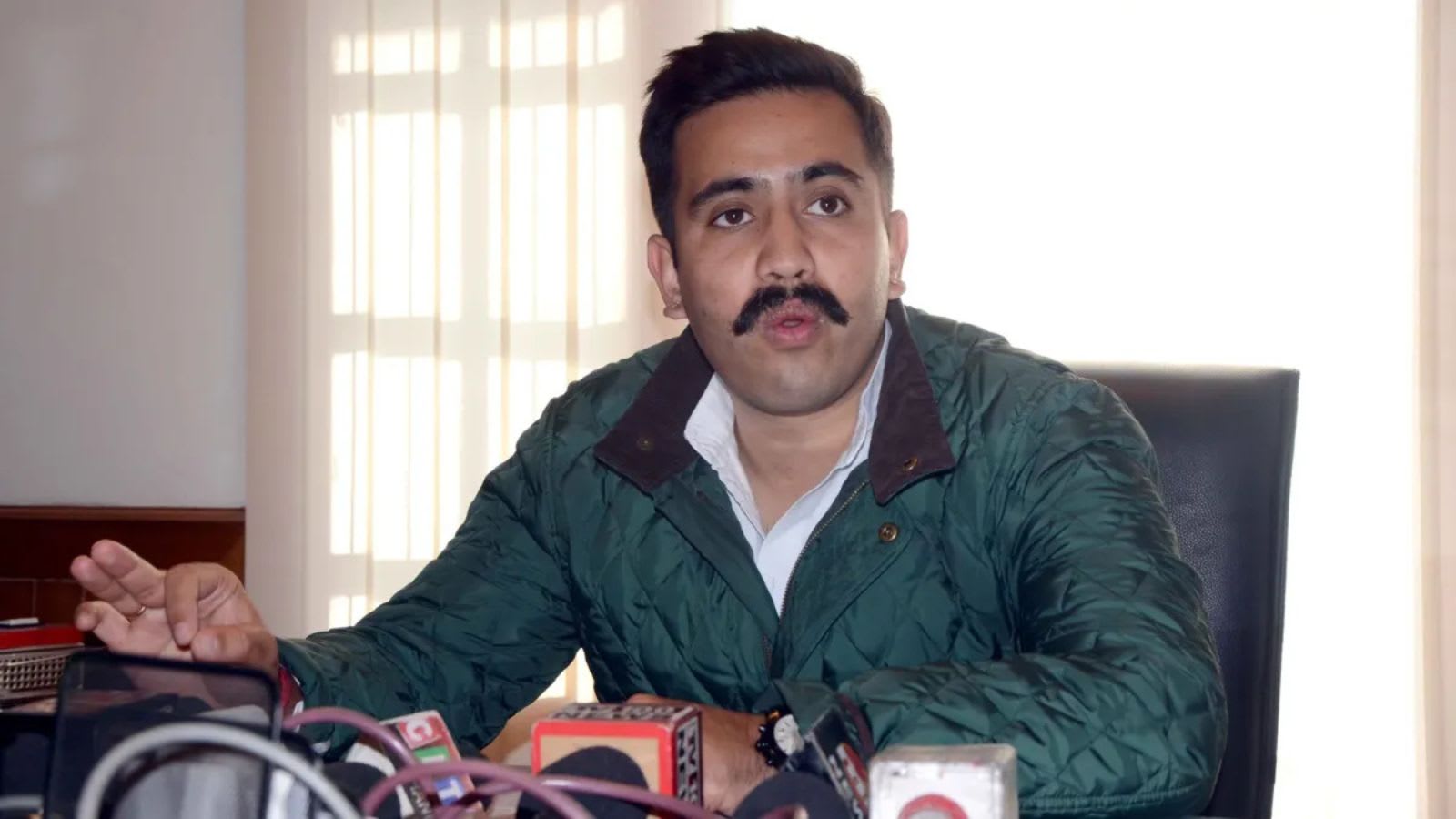 High Court relief to Himachal PWD minister: allows passports to be renewed