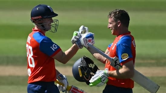 Jos Buttler leads England's record-breaking carnage as India hit a new bowling low in fifth T20I