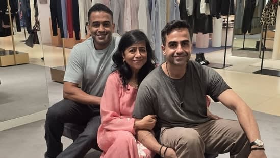 ‘My sons did amazing shopping for me’: Nithin and Nikhil Kamath take mother shopping in London