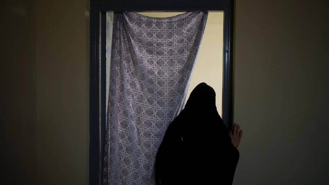 Businesses suffer in Afghanistan as Taliban dress code restrictions keep women home