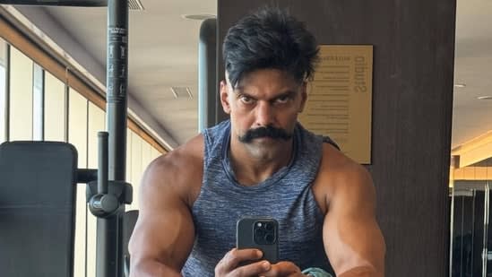 Tamil actor Arya booked in Hyderabad cheating case over alleged  ₹1.80 crore unpaid equipment rental dues