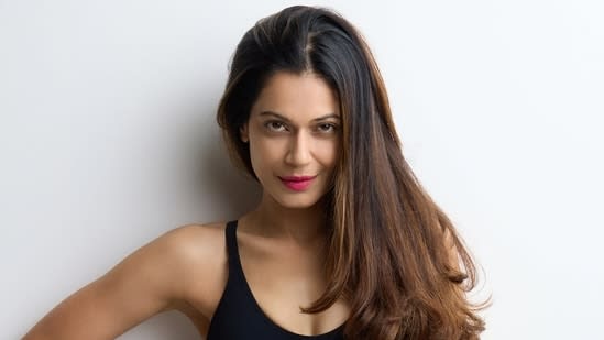 Payal Rohatgi opens up about learning to sing at Kailash Kher's academy, suggests trying it before seeing a psychiatrist