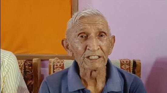92-yr-old veteran of China, Pak wars now battles to reclaim his Jaisalmer land