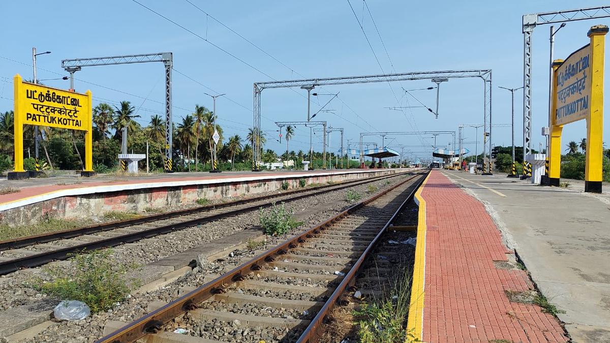 Electrification of Pattukottai-Karaikudi broad gauge section nearing completion