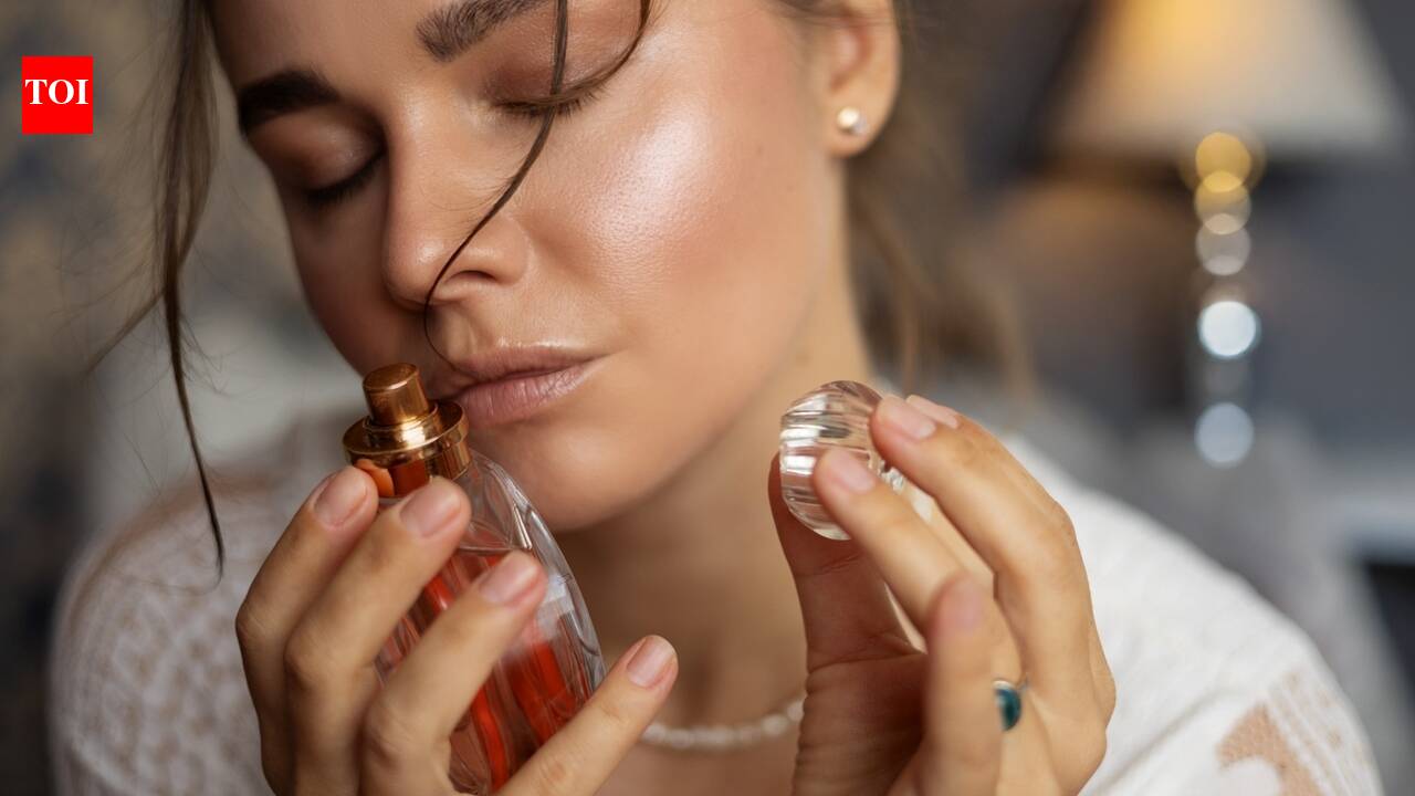 4 stinky ingredients that make your perfume smell incredible