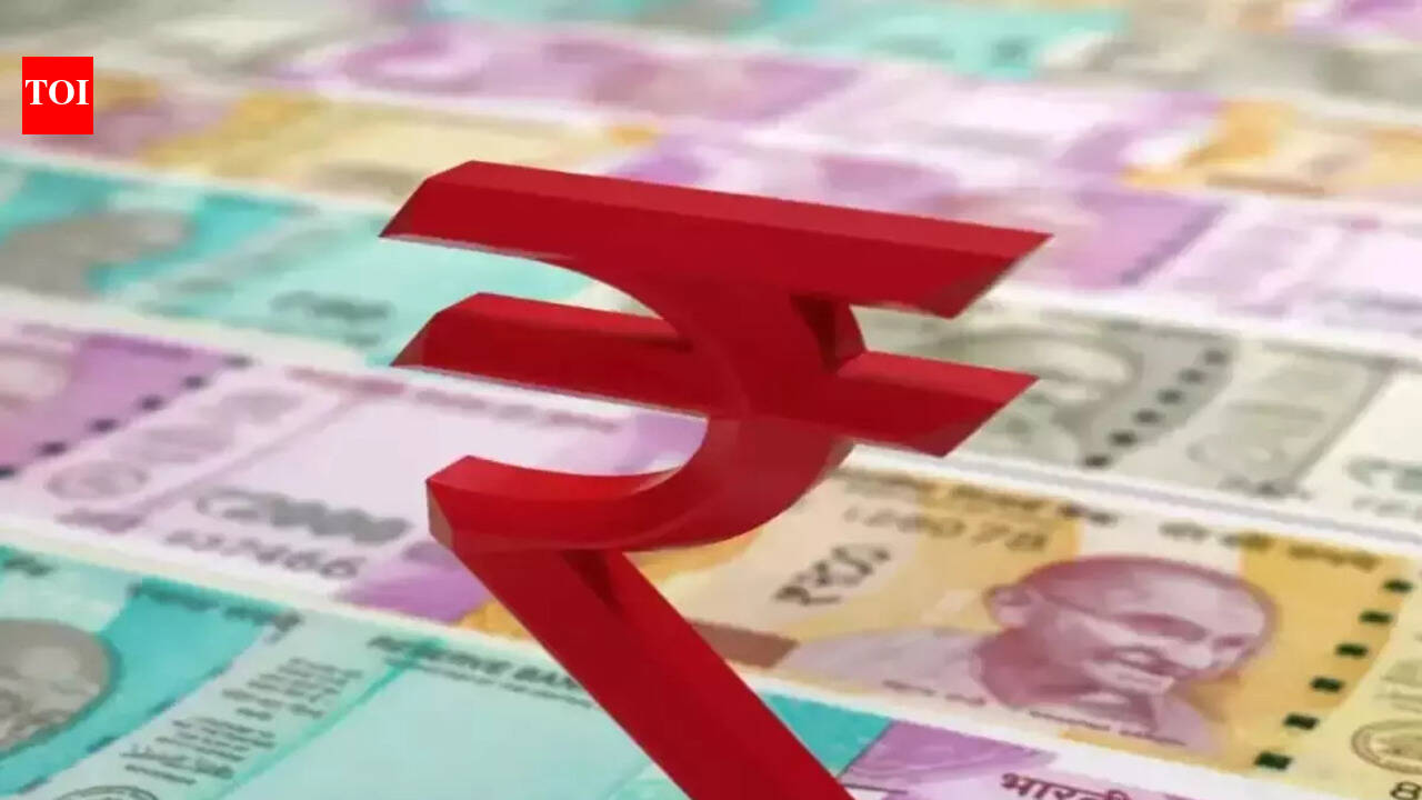 Rupee slips 39 paise against US dollar as oil prices soar again