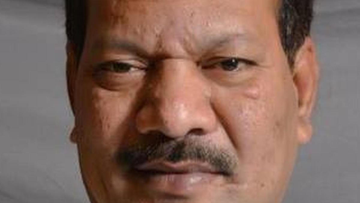 YSRCP using disgruntled farmers as pawns to stall Amaravati, alleges Ananda Babu