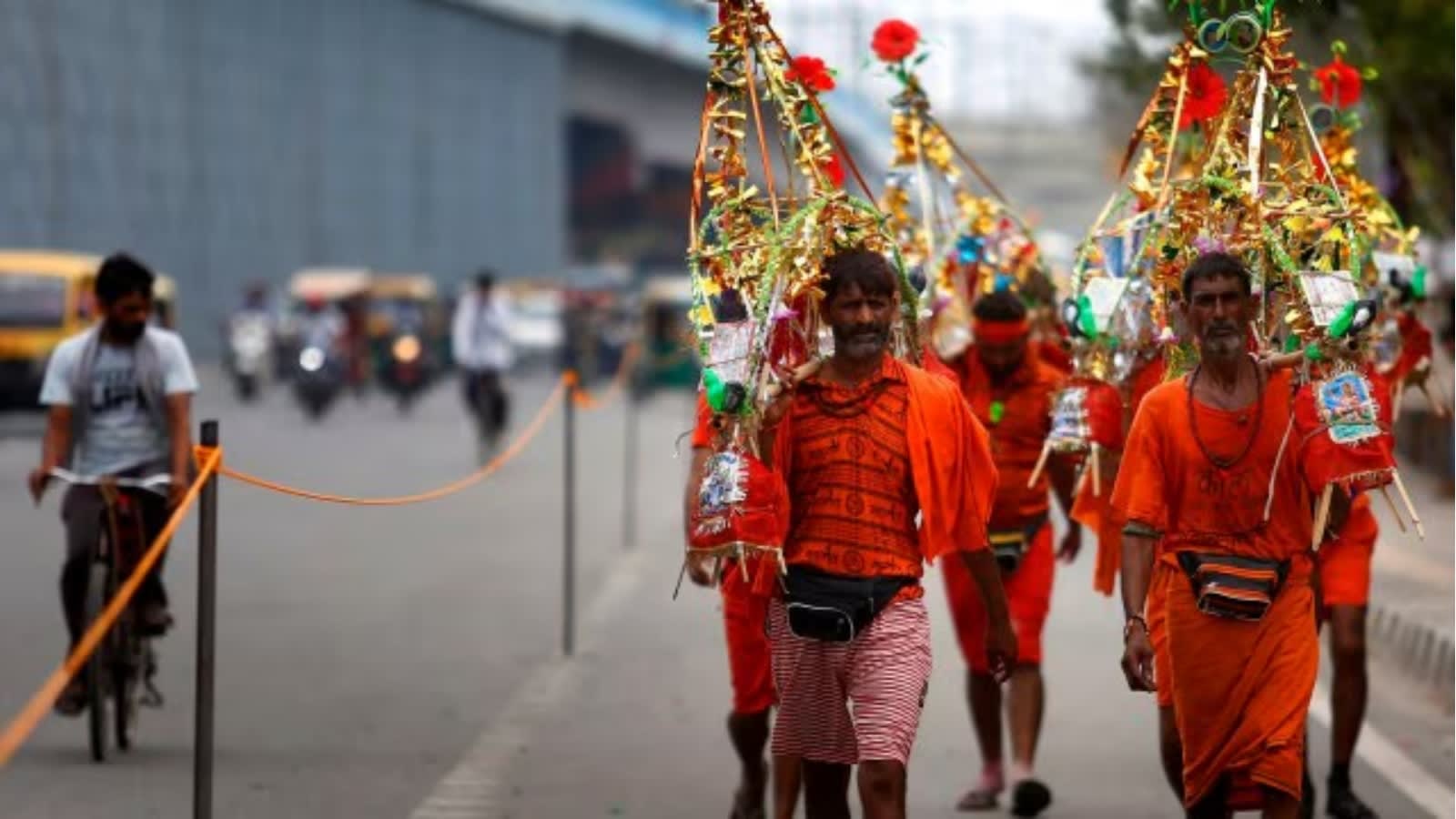 Bengal to give Rs 5 lakh to each Rath Yatra committee, shower petals on kanwariyas