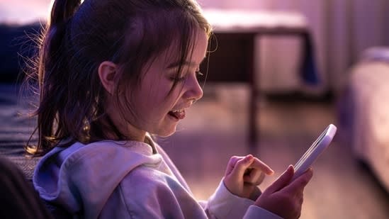 Why parents are losing the screen-time challenge
