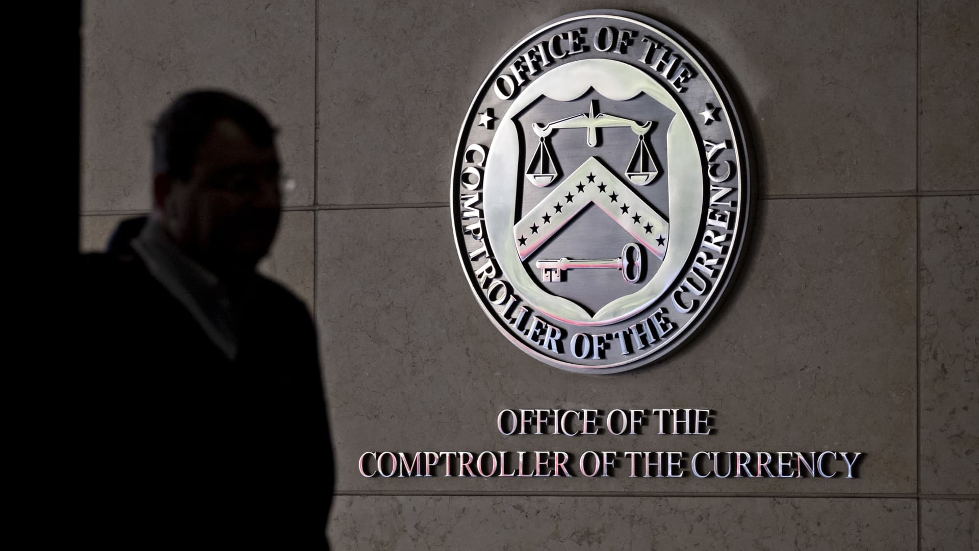 Trump administration urges banks to scrutinize lending to immigrants without work authorization