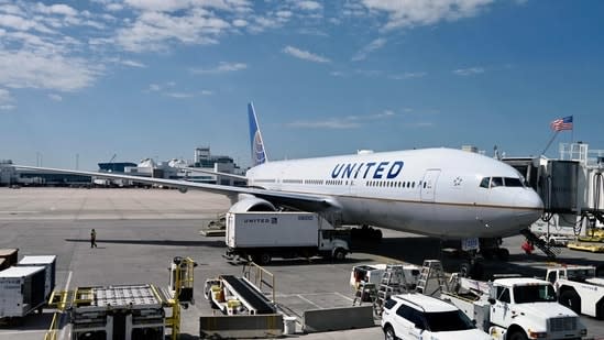 What happened on United Airlines flight 509? Boeing 767-400 makes emergency diversion to Ireland
